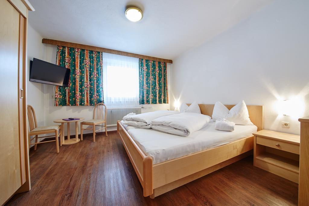 Hotel Alpina Saalbach-Hinterglemm Eksteriør billede